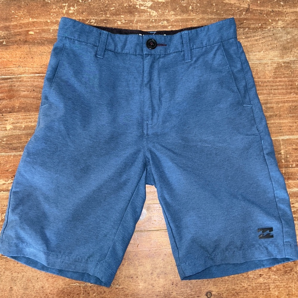 Boys billabong hybrid shorts. Blue . 25 inch waist.